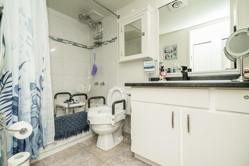 106-5224 204 Street, Langley, BC 