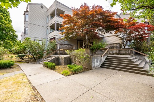 106-5224 204 Street, Langley, BC 