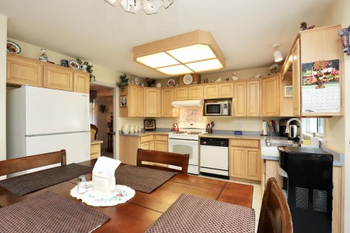 16524 84A Avenue, Surrey, BC 