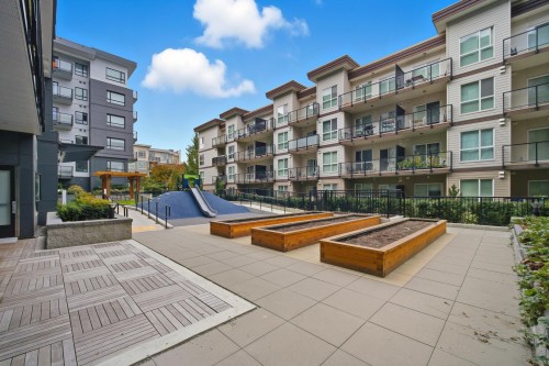 225-10777 138 Street, Surrey, BC 