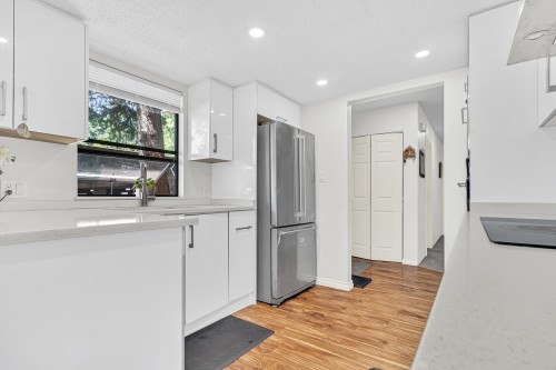 101-13291 70B Avenue, Surrey, BC 