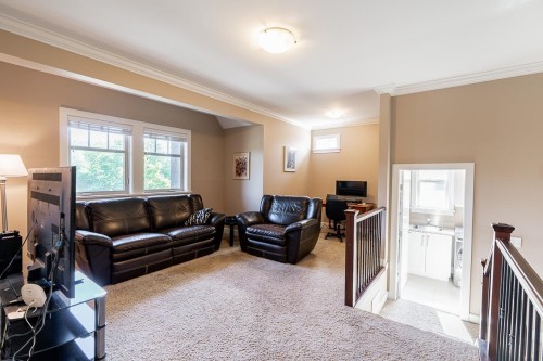 5127 223 Street, Langley, BC 