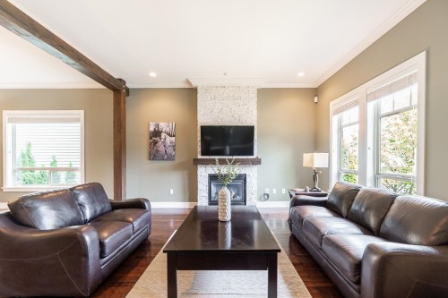 5127 223 Street, Langley, BC 