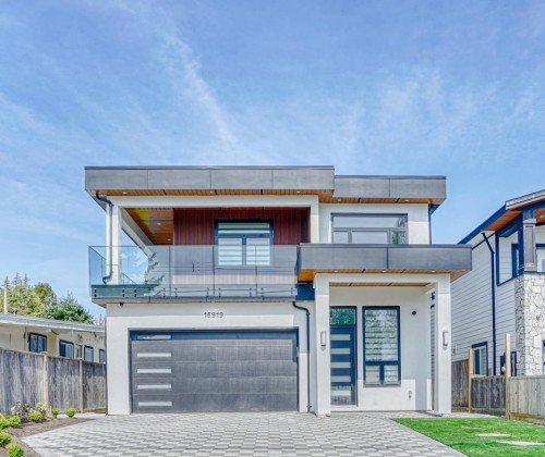 15919 Russell Avenue  White Rock, BC V4B 2S6