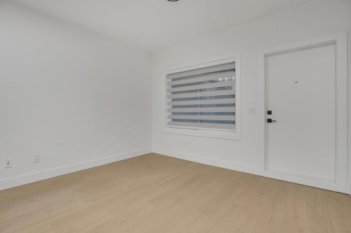 15919 Russell Avenue, White Rock, BC 