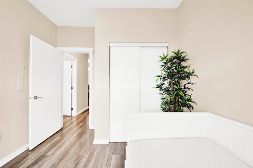 309-13789 107A Avenue, Surrey, BC 