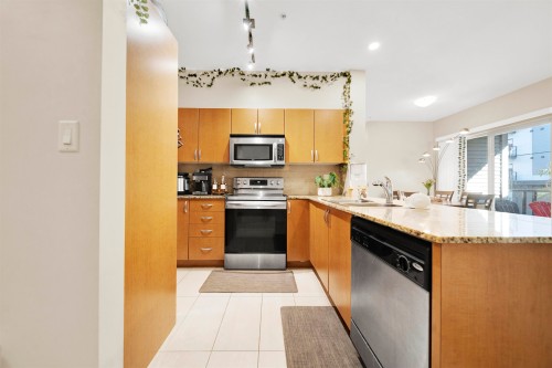 309-13789 107A Avenue, Surrey, BC 