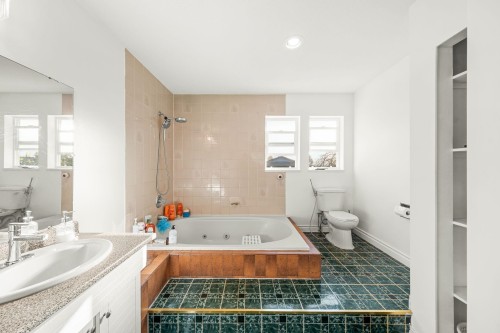 15104 85A Avenue, Surrey, BC 