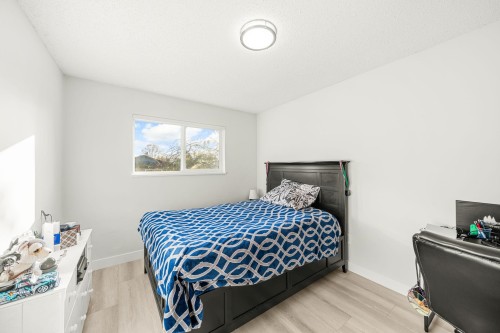 15104 85A Avenue, Surrey, BC 