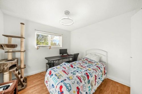 15104 85A Avenue, Surrey, BC 