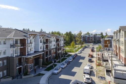 413-19940 Brydon Crescent, Langley, BC 