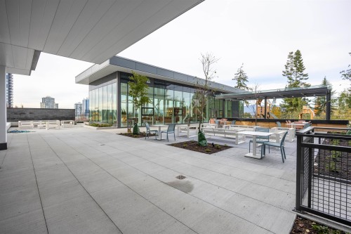 2302-13675 107A Ave, Surrey, BC 