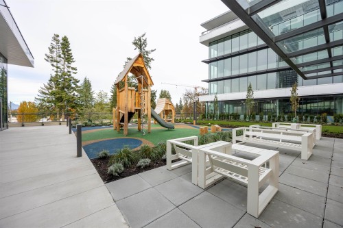 2302-13675 107A Ave, Surrey, BC 