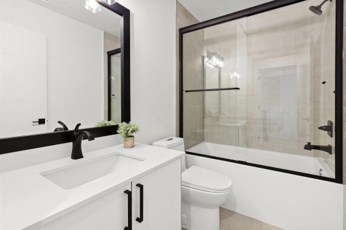 2-2360 Crescent Way, Abbotsford, BC 