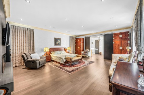 13657 Marine Drive, White Rock, BC 