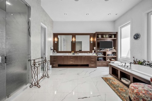 13657 Marine Drive, White Rock, BC 