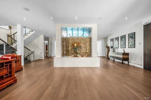 13657 Marine Drive, White Rock, BC 