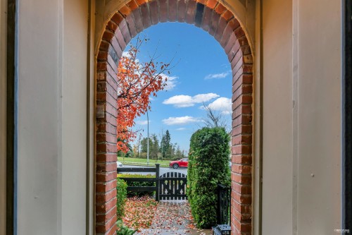 14-16260 23a Avenue  Surrey, BC V3Z 0P7