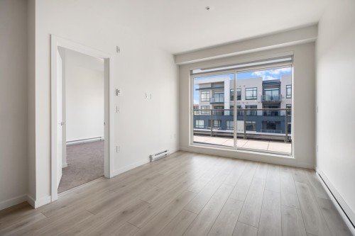 521-7936 206 Street, Langley, BC 