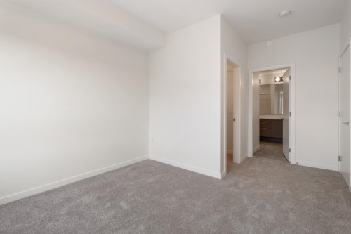 521-7936 206 Street, Langley, BC 