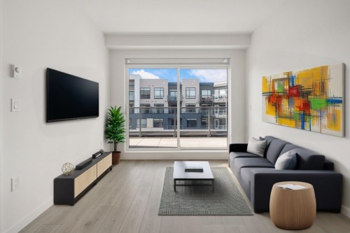 521-7936 206 Street, Langley, BC 