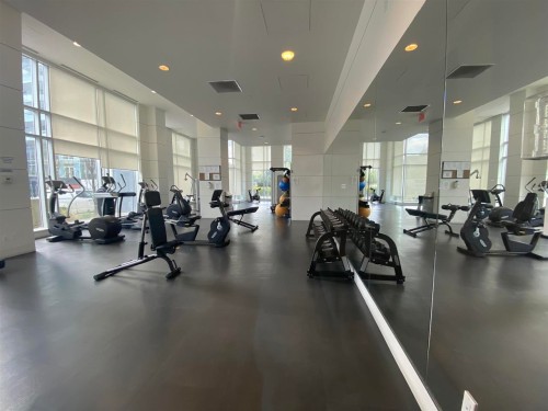 1610-13696 100 Avenue, Surrey, BC 