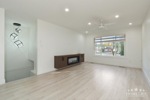 13975 80B Avenue, Surrey, BC 