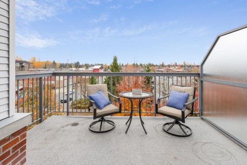 401-18755 68 Avenue, Surrey, BC 