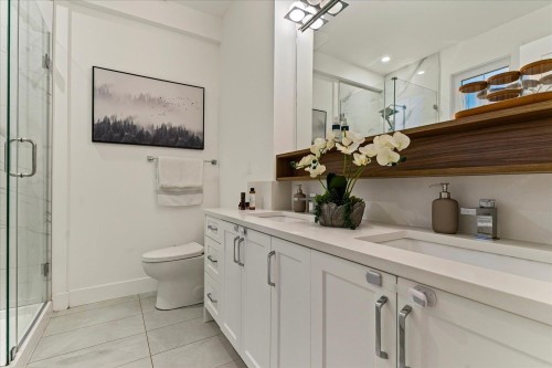 44-20321 80 Avenue, Langley, BC 