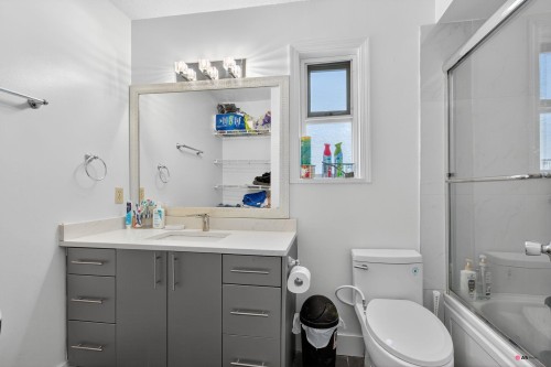 7363 129 Street, Surrey, BC 