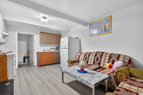 7363 129 Street, Surrey, BC 