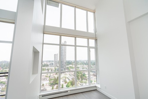 2501-10777 University Drive, Surrey, BC 