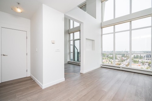 2501-10777 University Drive, Surrey, BC 