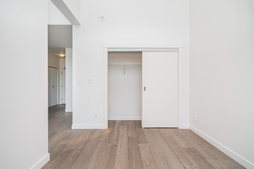 2501-10777 University Drive, Surrey, BC 