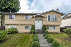 15734 96 Avenue  Surrey, BC V4N 2L2