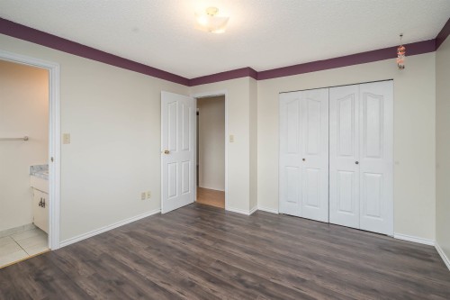 15734 96 Avenue, Surrey, BC 