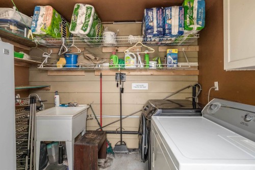 15734 96 Avenue, Surrey, BC 