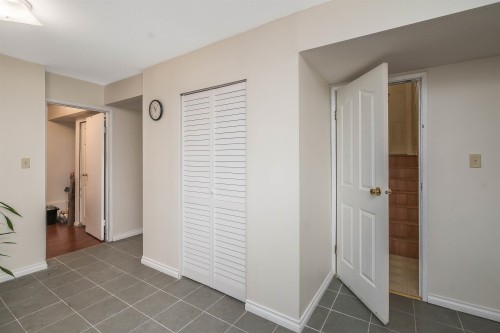 15734 96 Avenue, Surrey, BC 