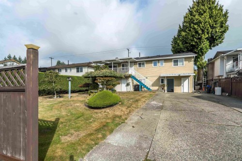 15734 96 Avenue, Surrey, BC 