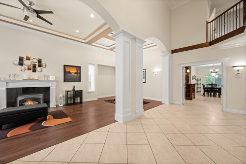 16416 92A Avenue, Surrey, BC 