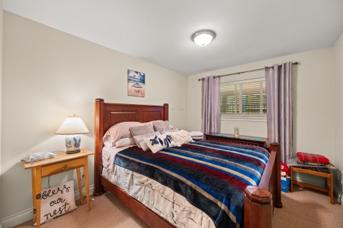 16416 92A Avenue, Surrey, BC 