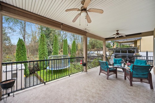 16416 92A Avenue, Surrey, BC 