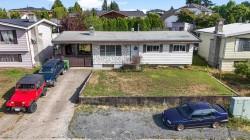 32773 Chehalis Drive  Abbotsford, BC V2T 4Y9