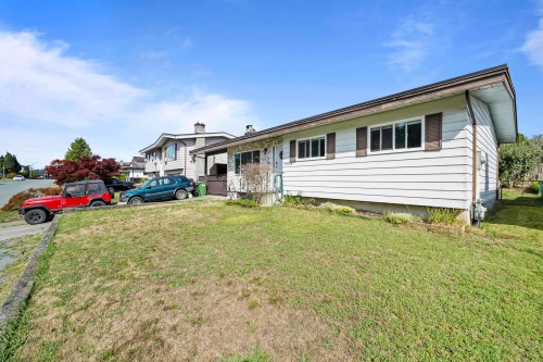 32773 Chehalis Drive, Abbotsford, BC 