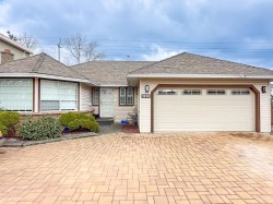 9496 160a Street  Surrey, BC V4N 2P4