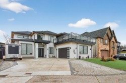 17925 56a Avenue  Surrey, BC V3S 5H4