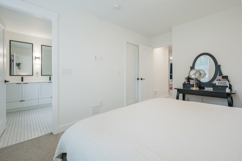 20-16565 24A Avenue, Surrey, BC 