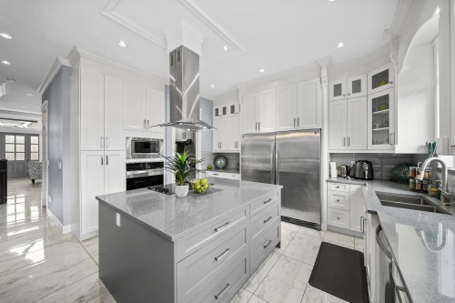 6976 149 Street, Surrey, BC 