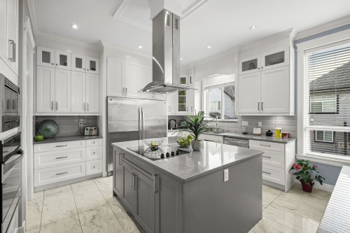 6976 149 Street, Surrey, BC 