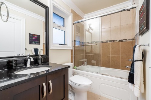 5866 126 Street, Surrey, BC 